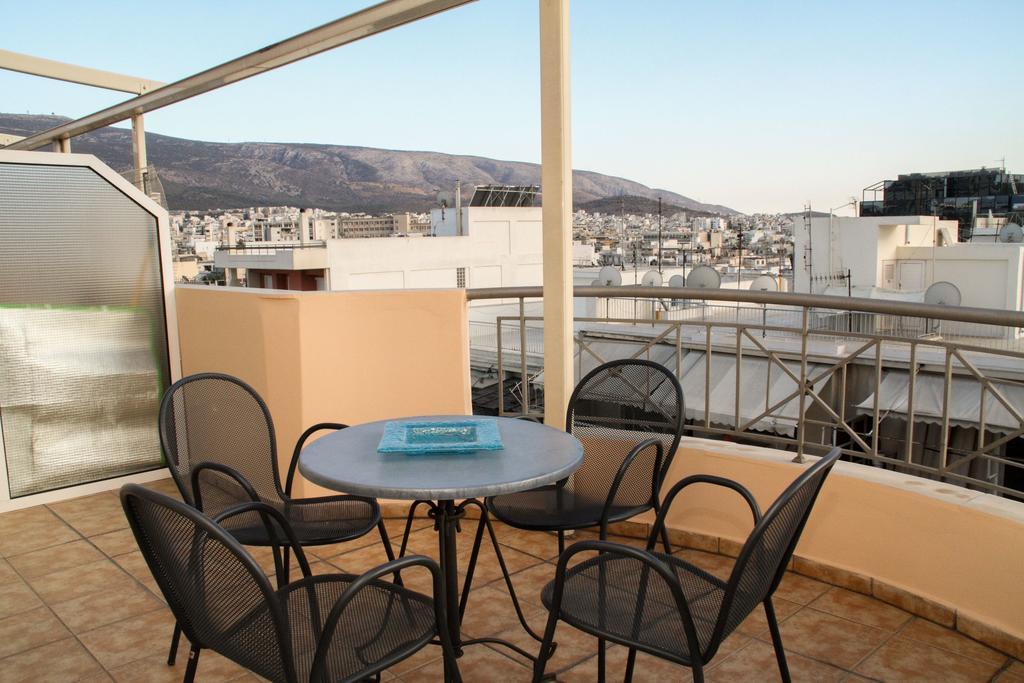 Ouranos Apartment เอเธนส์ ภายนอก รูปภาพ